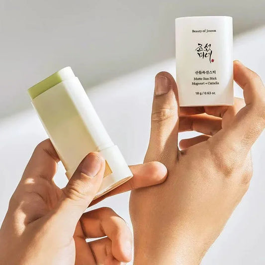 Stick Solaire Mat SPF50+ – Protection UV Portable & Pratique